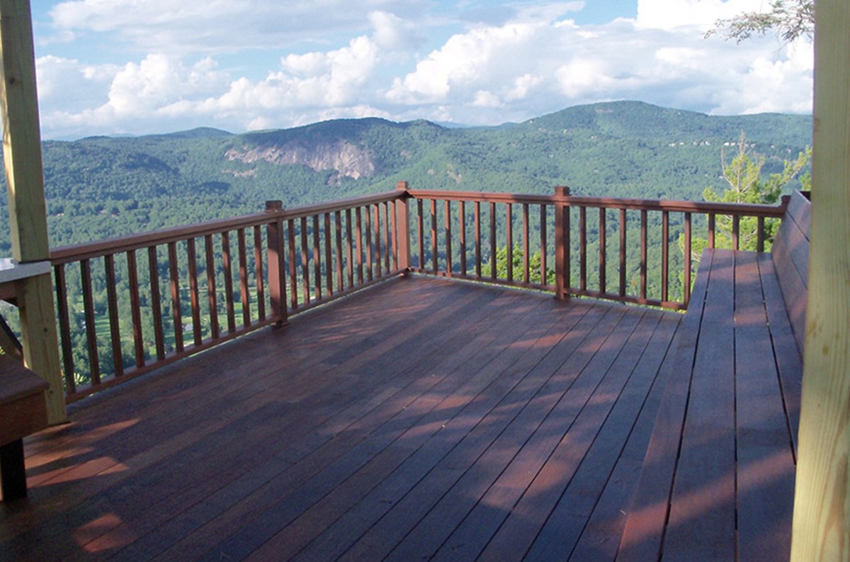 outdoor living area